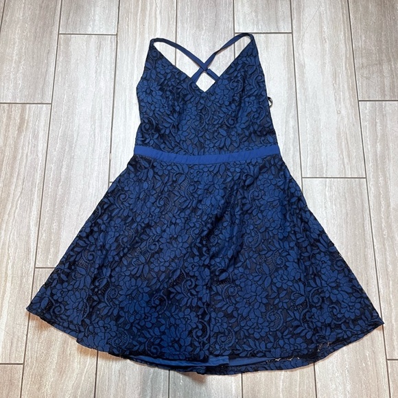 Lulus Dancing in the Moonlight Navy Blue Lace Backless Skater Dress Medium - Picture 2 of 7